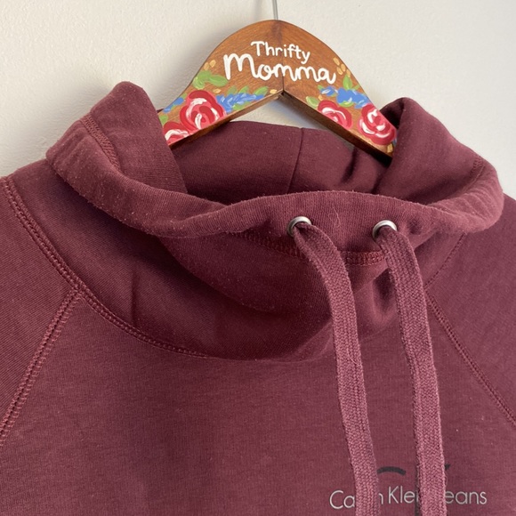 Calvin Klein wine/burgundy sweatshirt size medium. - Picture 3 of 11